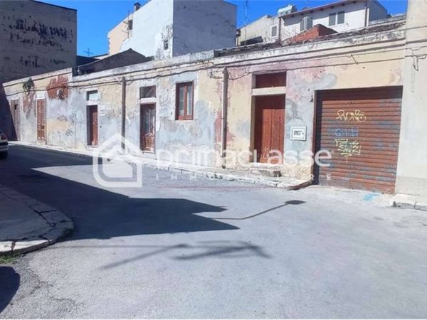 casa indipendente in vendita a Pozzallo
