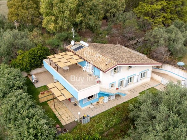 casa indipendente in vendita a Pozzallo