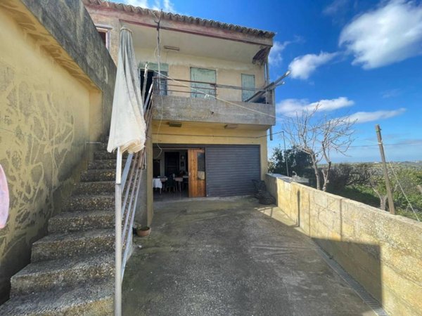 casa indipendente in vendita a Ragusa in zona Donnafugata