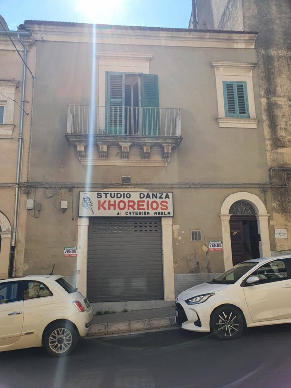 appartamento in vendita a Ragusa in zona Ragusa Centro
