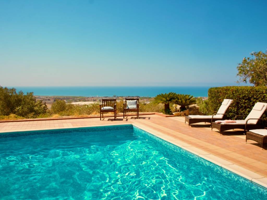 casa indipendente in vendita a Ragusa in zona Marina