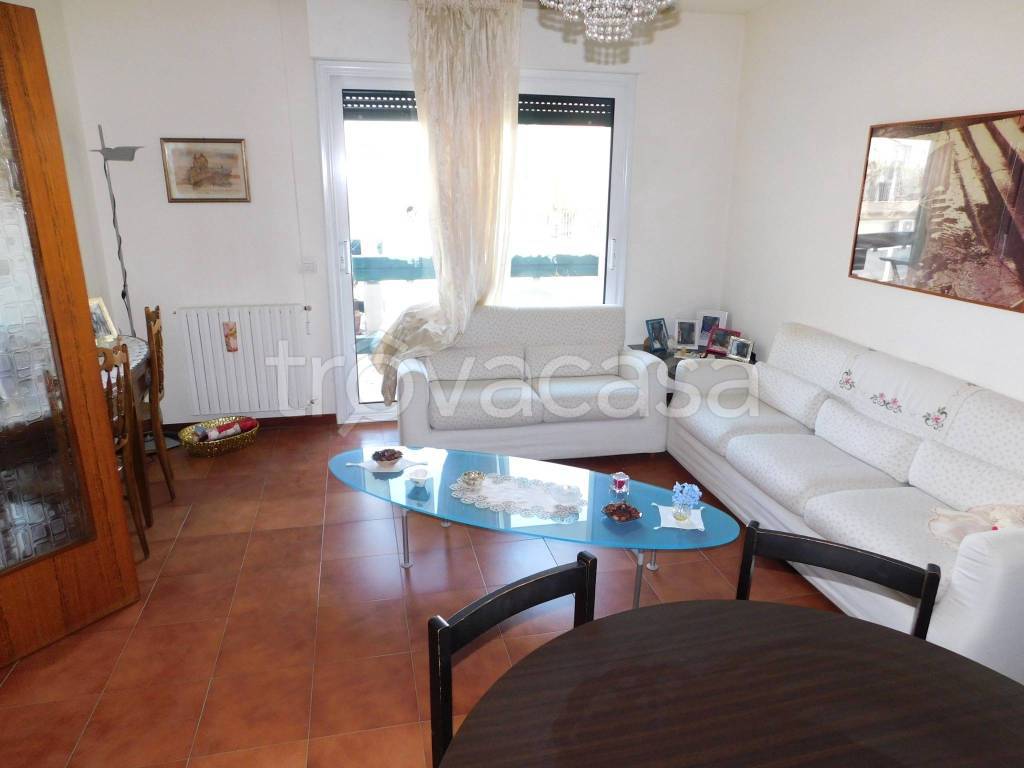 appartamento in vendita a Ragusa in zona Ragusa Centro