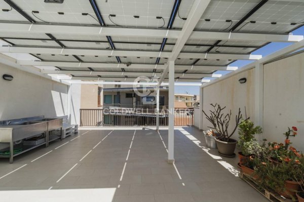 casa indipendente in vendita a Ragusa in zona Marina