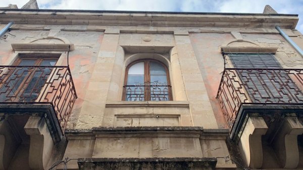 casa indipendente in vendita a Ragusa in zona Ragusa Centro