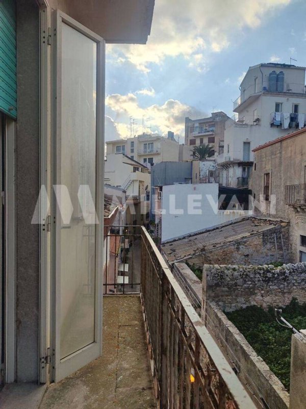casa indipendente in vendita a Ragusa in zona Ibla