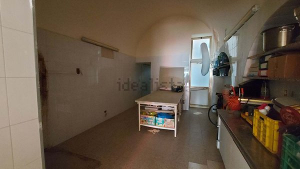 locale di sgombero in vendita a Ragusa