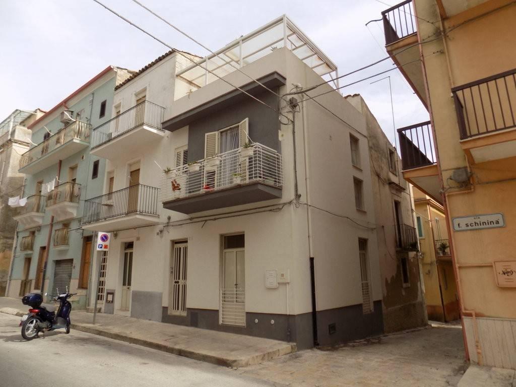 casa indipendente in vendita a Ragusa in zona Ibla