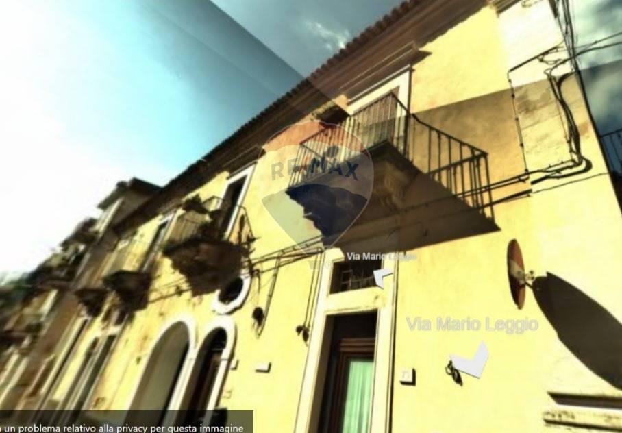casa indipendente in vendita a Ragusa in zona Ibla