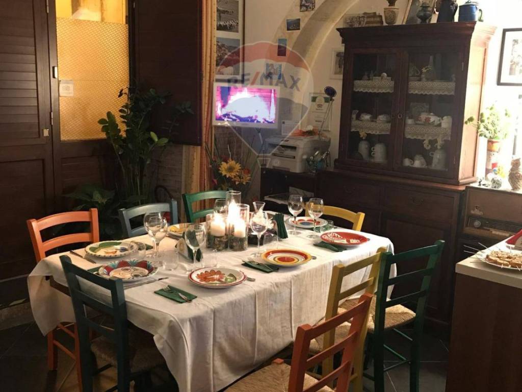 casa indipendente in vendita a Ragusa in zona Ibla