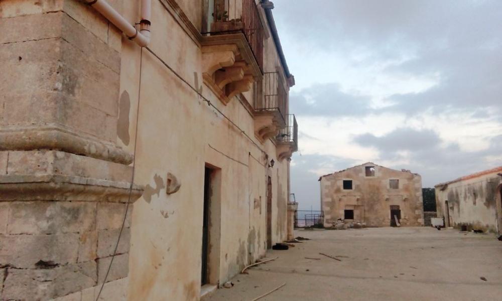 casa indipendente in vendita a Ragusa in zona Donnafugata