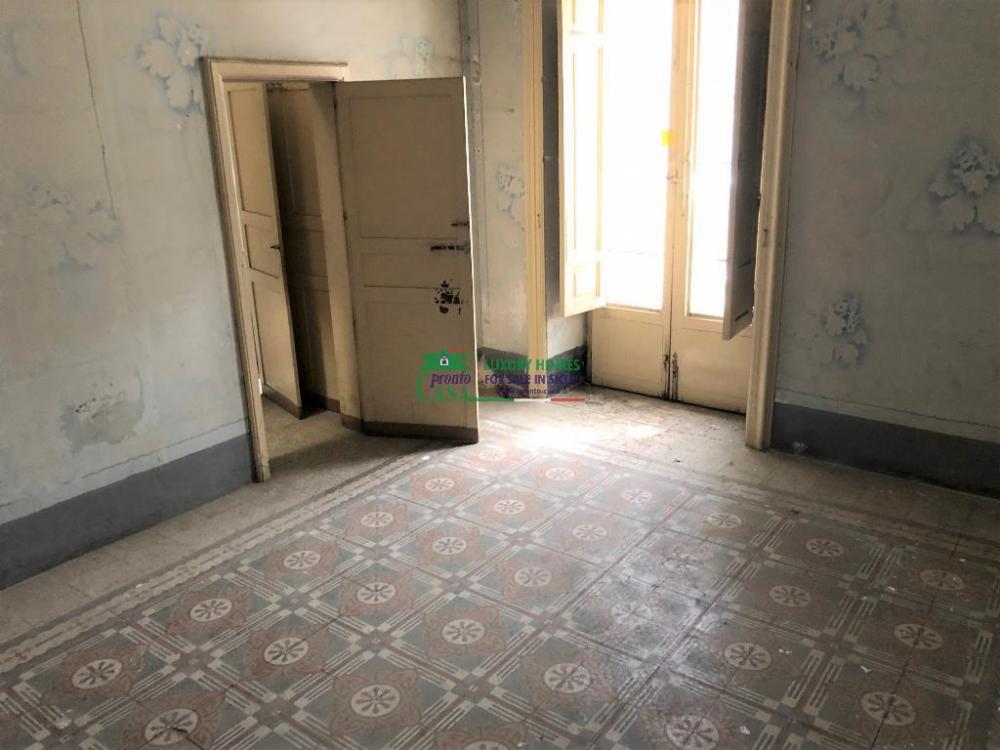 casa indipendente in vendita a Ragusa