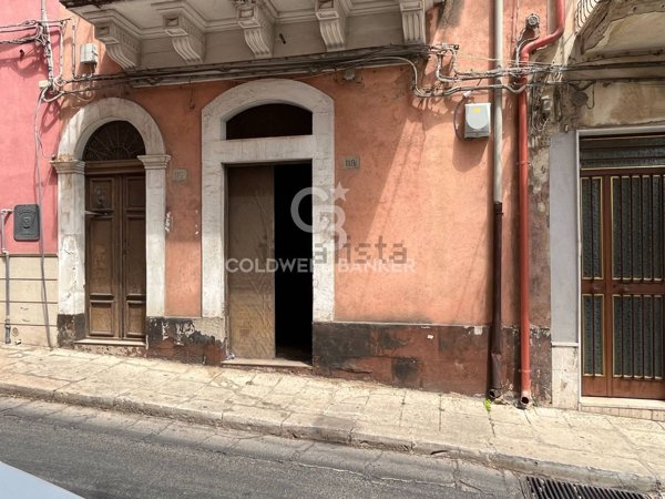 appartamento in vendita a Ragusa in zona Ragusa Centro