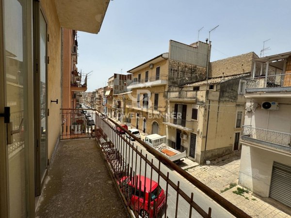 casa indipendente in vendita a Ragusa