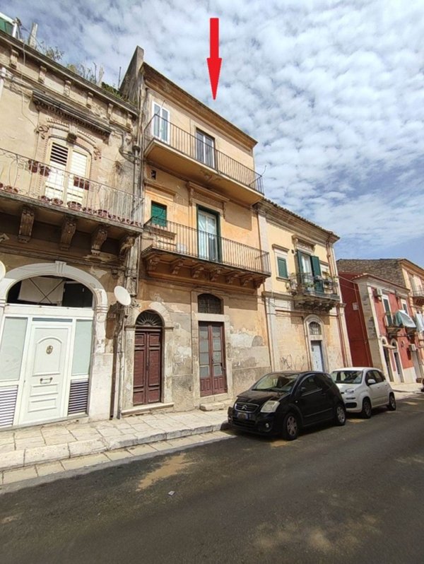 casa indipendente in vendita a Ragusa