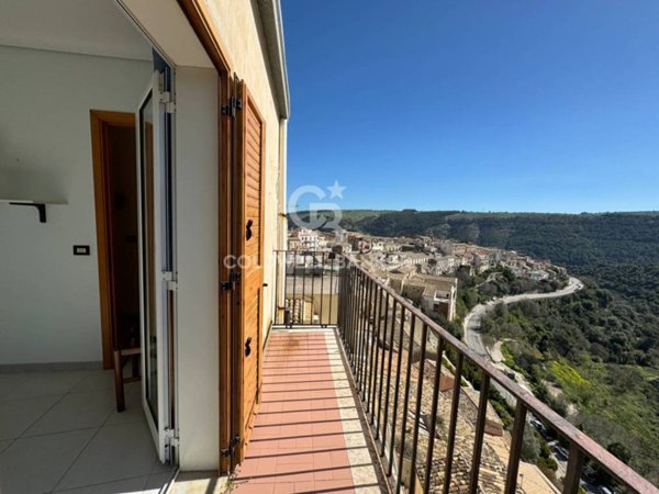 appartamento in vendita a Ragusa in zona Ibla