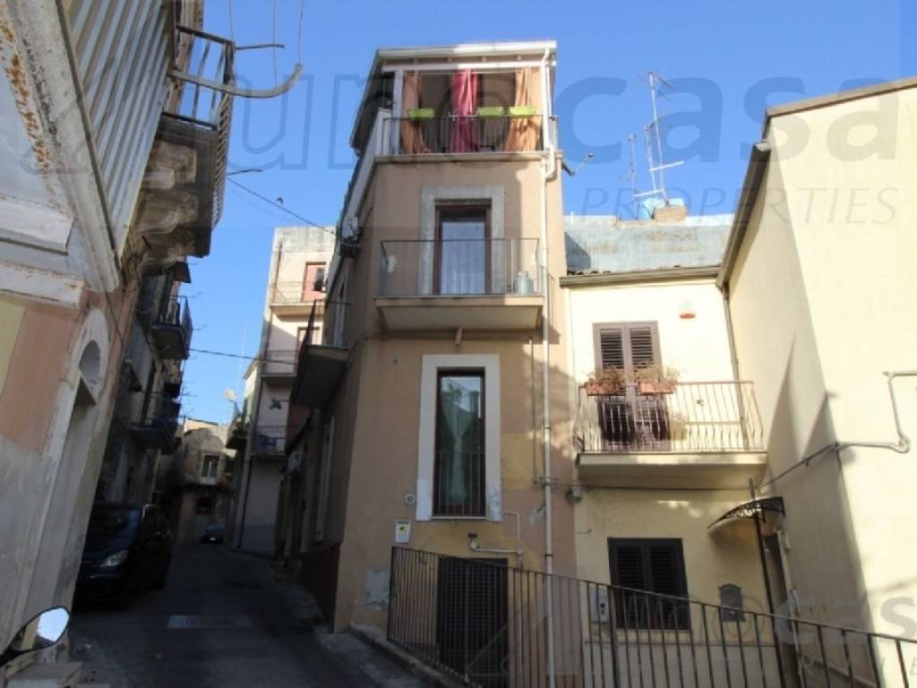 appartamento in vendita a Ragusa in zona Ibla