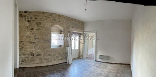 casa indipendente in vendita a Ragusa in zona Ragusa Centro