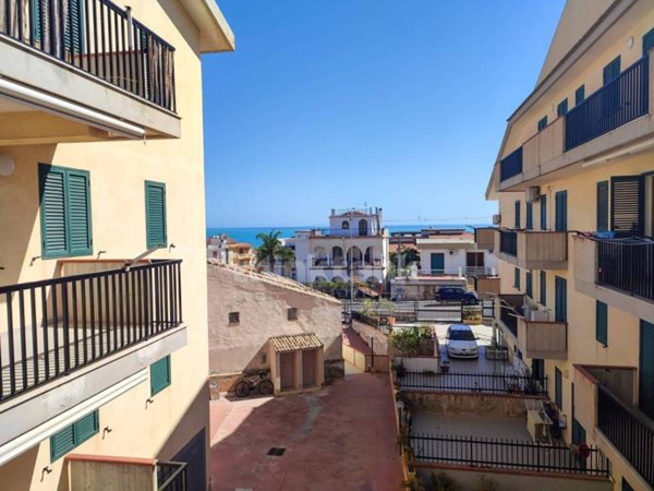 appartamento in vendita a Ragusa in zona Marina