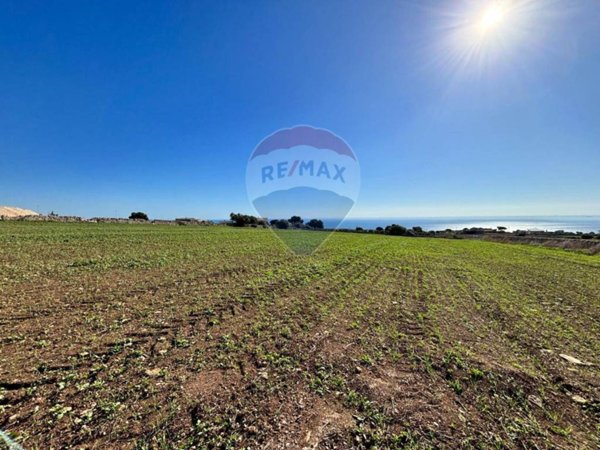 terreno agricolo in vendita a Ragusa in zona Marina