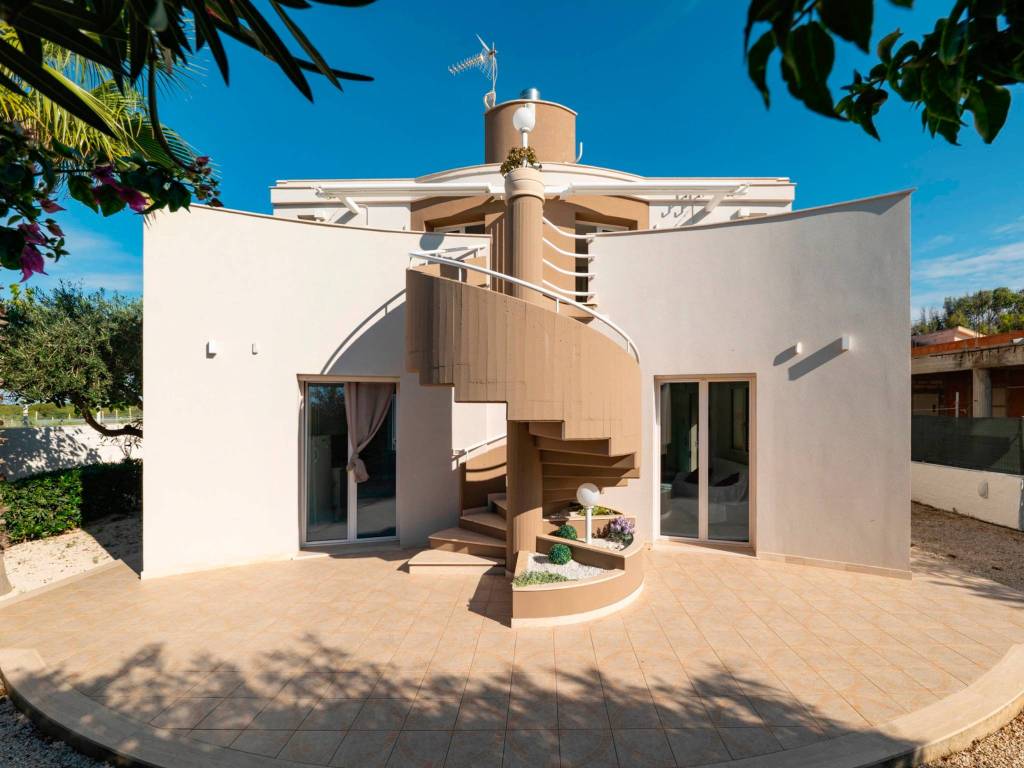 casa indipendente in vendita a Ragusa in zona Punta Braccetto