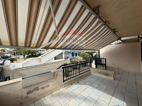 casa indipendente in vendita a Ragusa in zona Marina