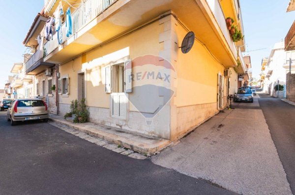 appartamento in vendita a Ragusa in zona Marina