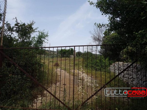 casa indipendente in vendita a Ragusa