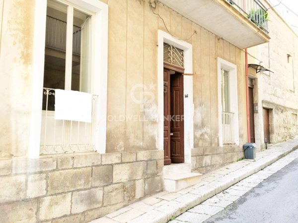 casa indipendente in vendita a Ragusa in zona Ibla