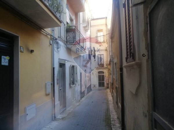 casa indipendente in vendita a Ragusa in zona Ragusa Centro