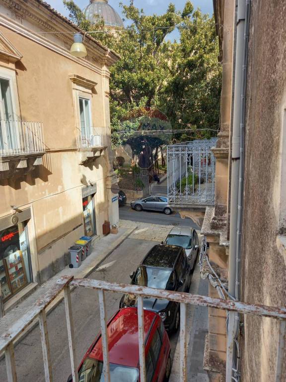 casa indipendente in vendita a Ragusa in zona Ibla