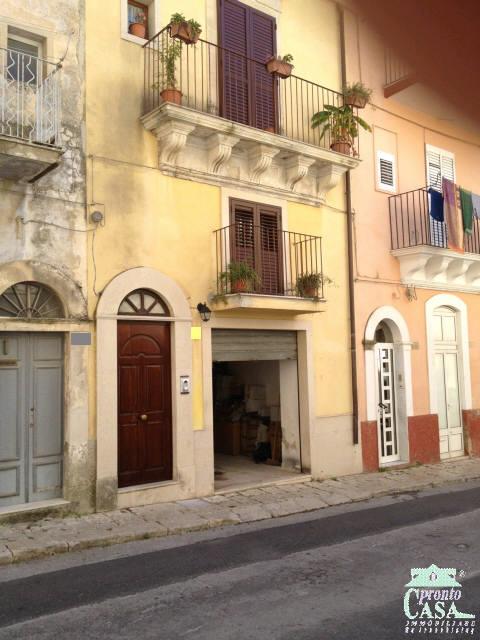 casa semindipendente in vendita a Ragusa in zona Ragusa Centro