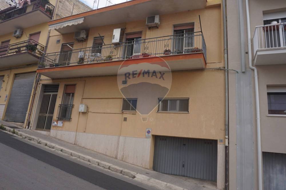 casa indipendente in vendita a Ragusa in zona Ibla