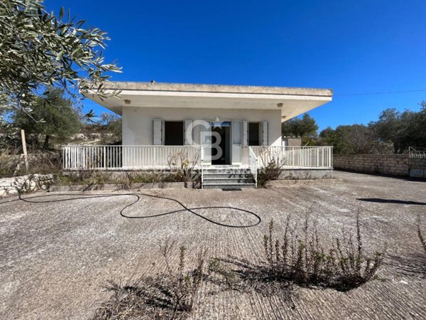 casa indipendente in vendita a Ragusa in zona San Giacomo / Bellocozzo