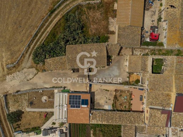 casa indipendente in vendita a Ragusa in zona Donnafugata