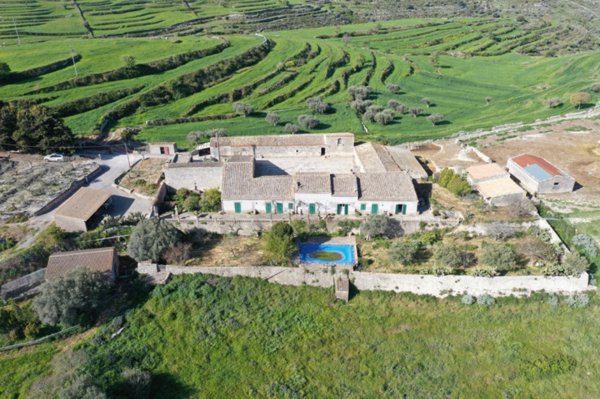 villa in vendita a Ragusa in zona Ibla