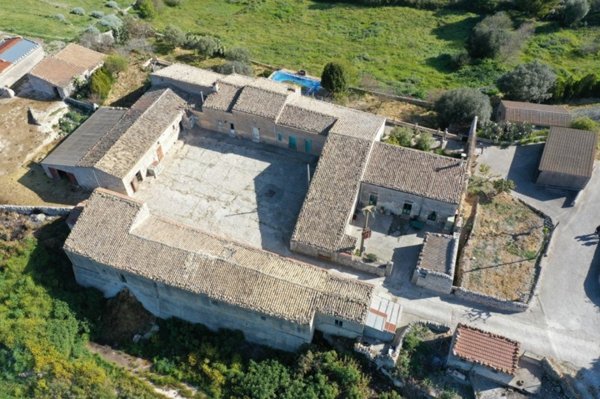 villa in vendita a Ragusa in zona Ibla