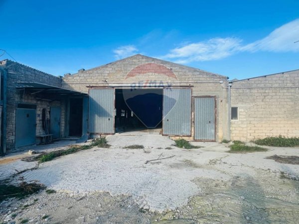 casa indipendente in vendita a Ragusa