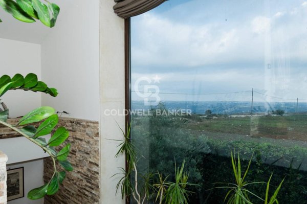 casa indipendente in vendita a Ragusa