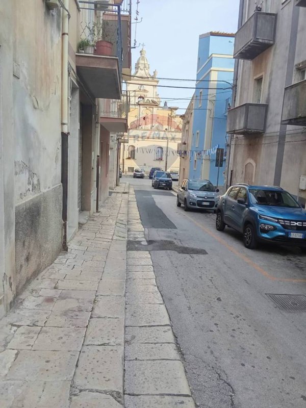 casa indipendente in vendita a Ragusa in zona Ragusa Centro