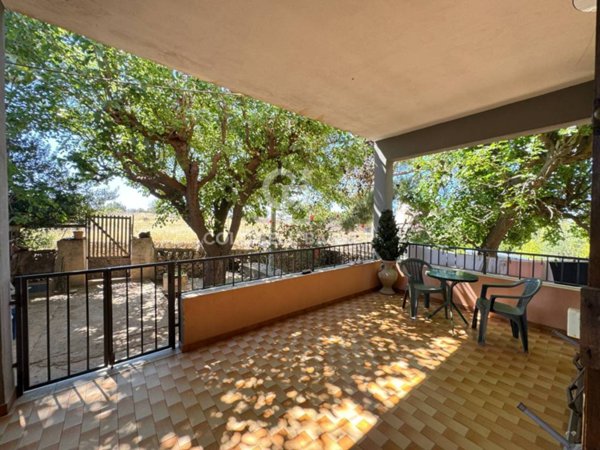 casa indipendente in vendita a Ragusa in zona Marina