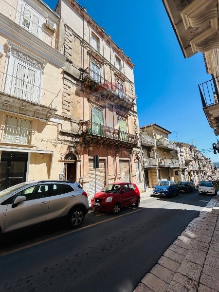 casa indipendente in vendita a Ragusa
