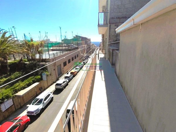 casa indipendente in vendita a Ragusa in zona Ibla