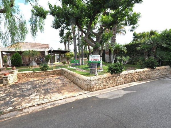 casa indipendente in vendita a Ragusa in zona Donnafugata