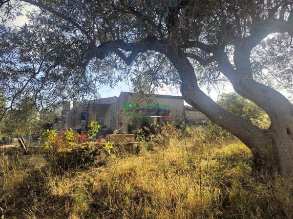 casa indipendente in vendita a Ragusa