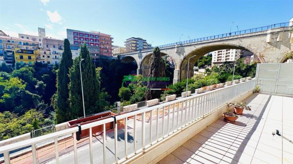 appartamento in vendita a Ragusa in zona Ibla