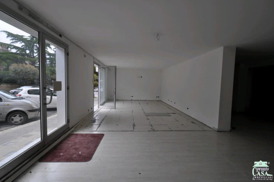 casa indipendente in vendita a Ragusa