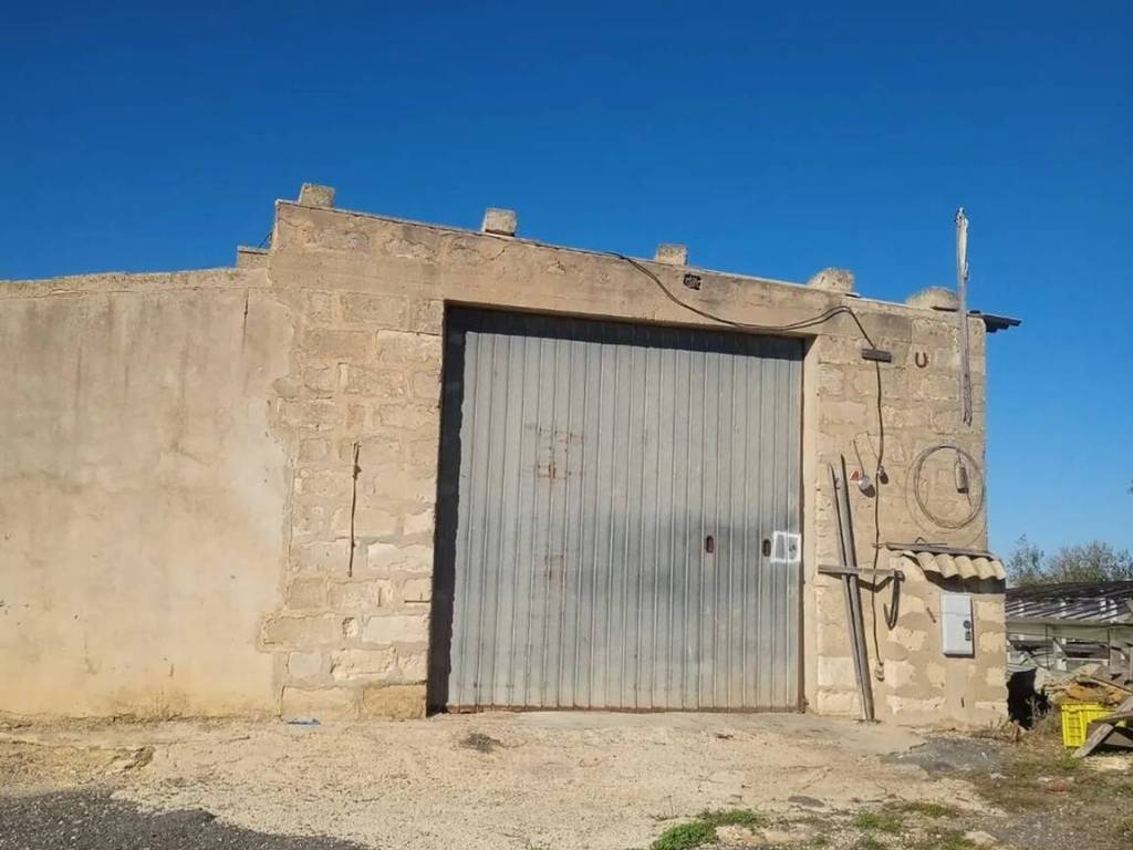 casa semindipendente in vendita a Ragusa in zona Donnafugata