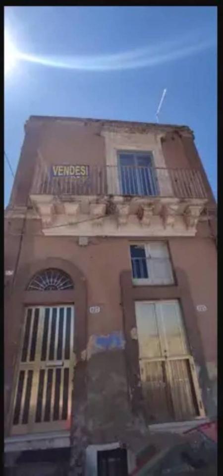 casa indipendente in vendita a Ragusa in zona Ibla