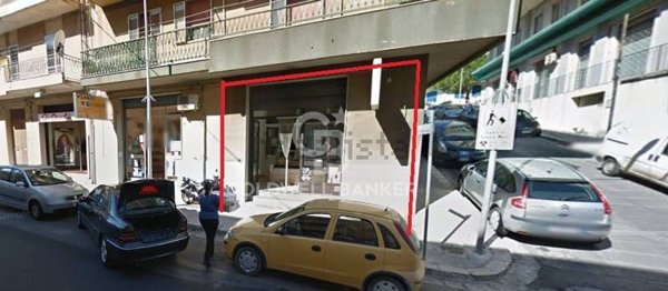 locale commerciale in vendita a Ragusa