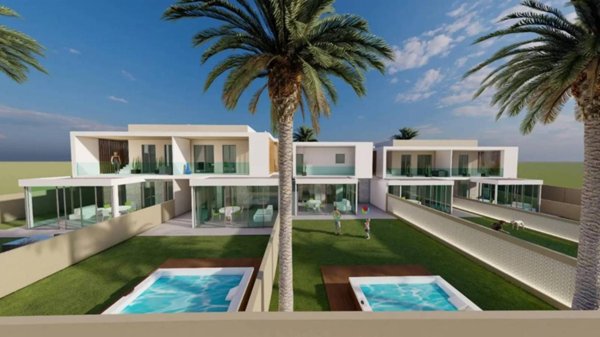 casa indipendente in vendita a Ragusa in zona Marina